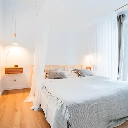Luxus Designstudio - Zentral - Terrasse - 4 Personen Apartment Wiesbaden