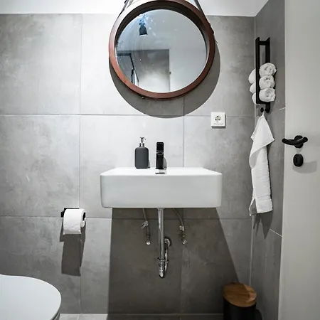 Luxus Designstudio - Zentral - Terrasse - 4 Personen Wiesbaden